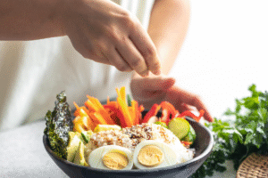 Sajian makanan sehat dalam piring - Menu Eat Clean 7 Hari ala PLANTIQ