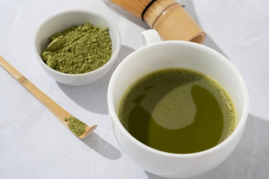 Secangkir matcha Usucha